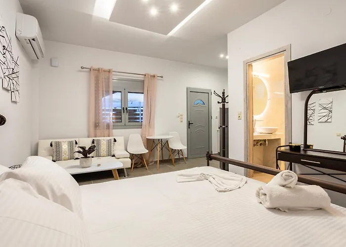 Lejlighed Filiatras Welcoming Hideaway - A Cozy Urban Escape *